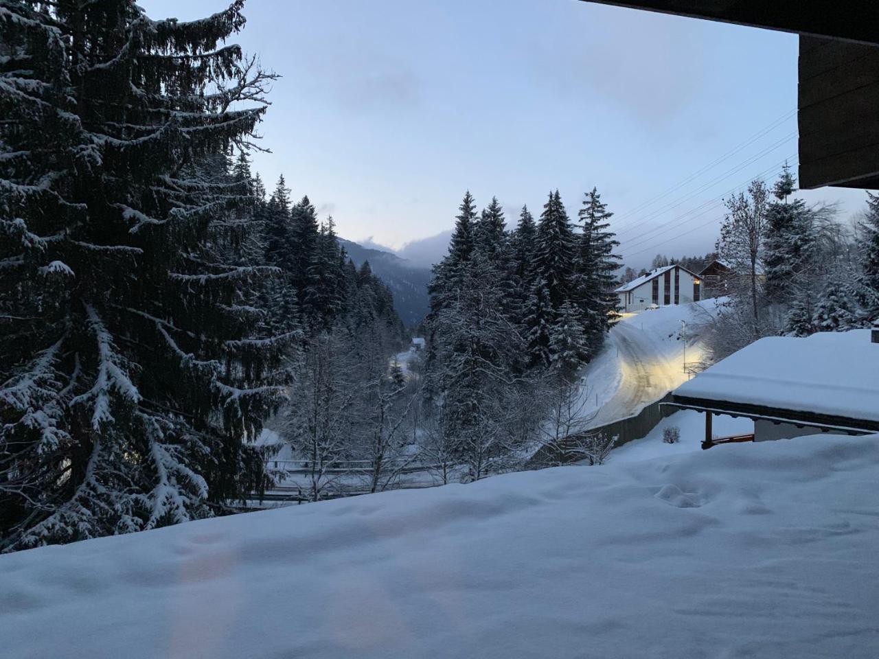 Ferienwohnung Laax Mit Traumblick, Grossem Balkon Und Terrasse Экстерьер фото